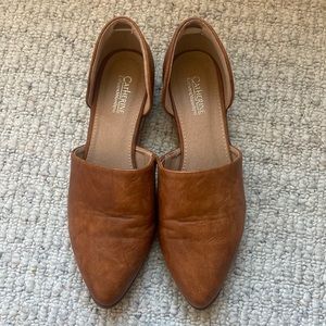 Catherine Malandrino brown flats
